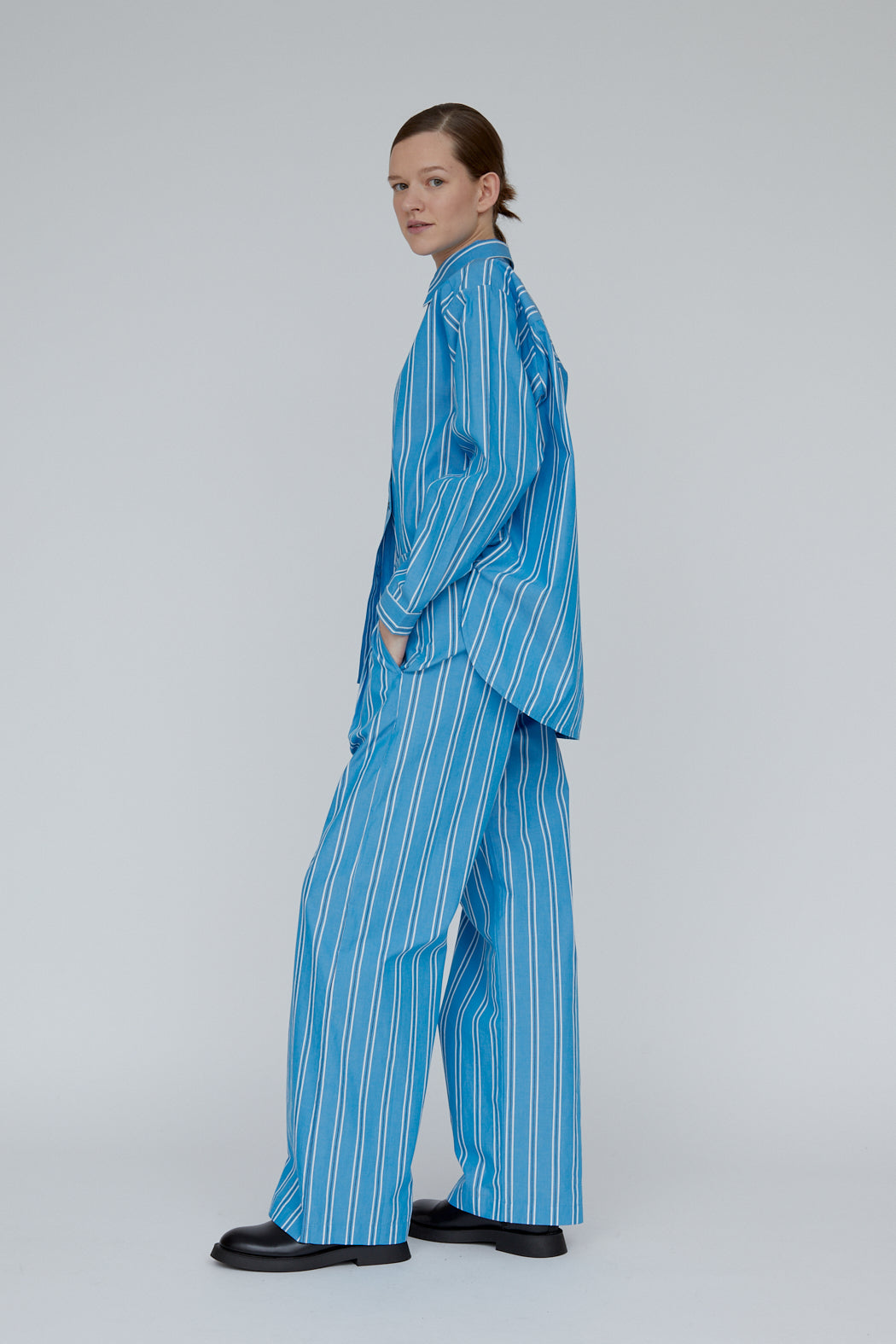 Basic Apparel - Ray Pants - Alt ombord / Lys hvid