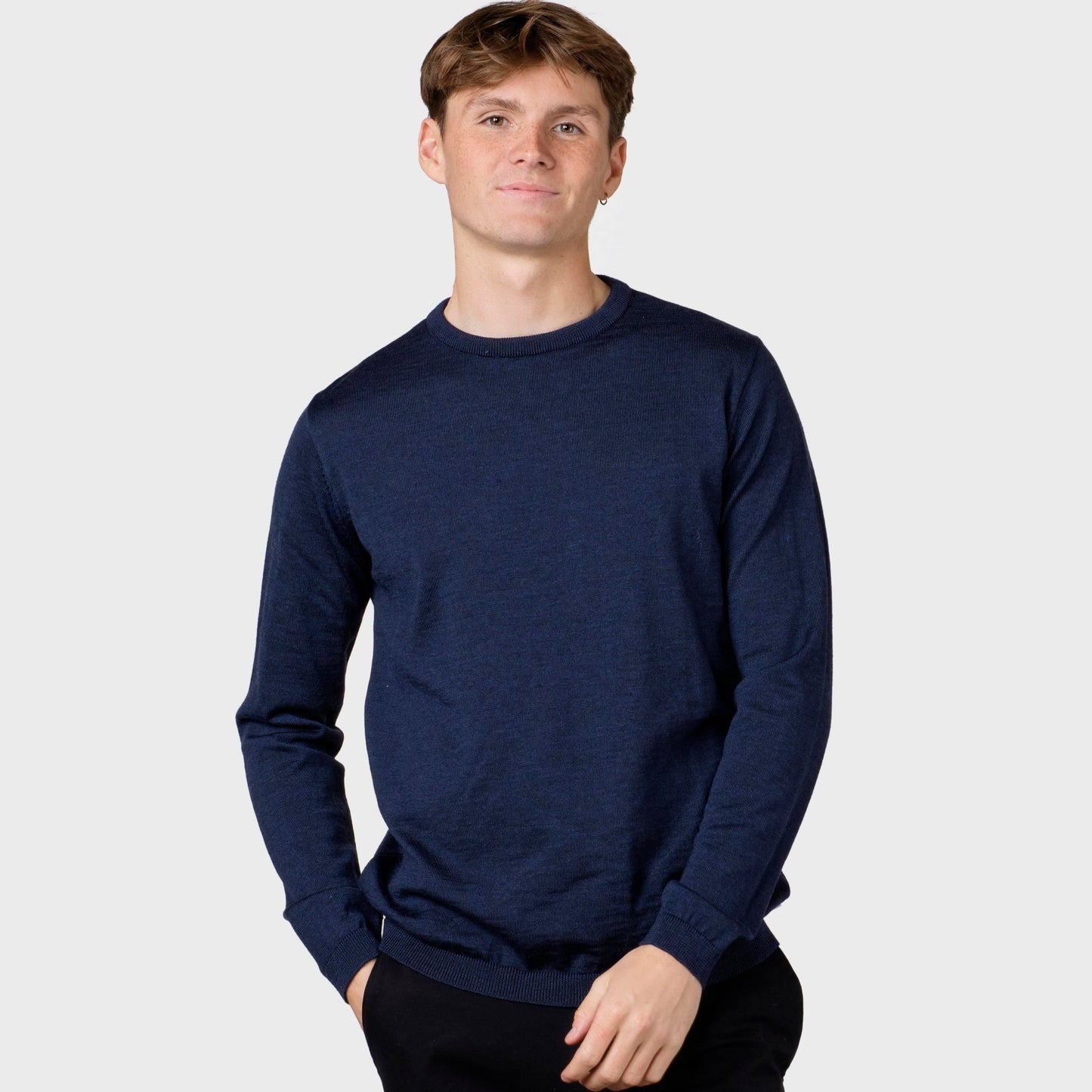 Klitmøller - Mens basic merino knit - Deep blue