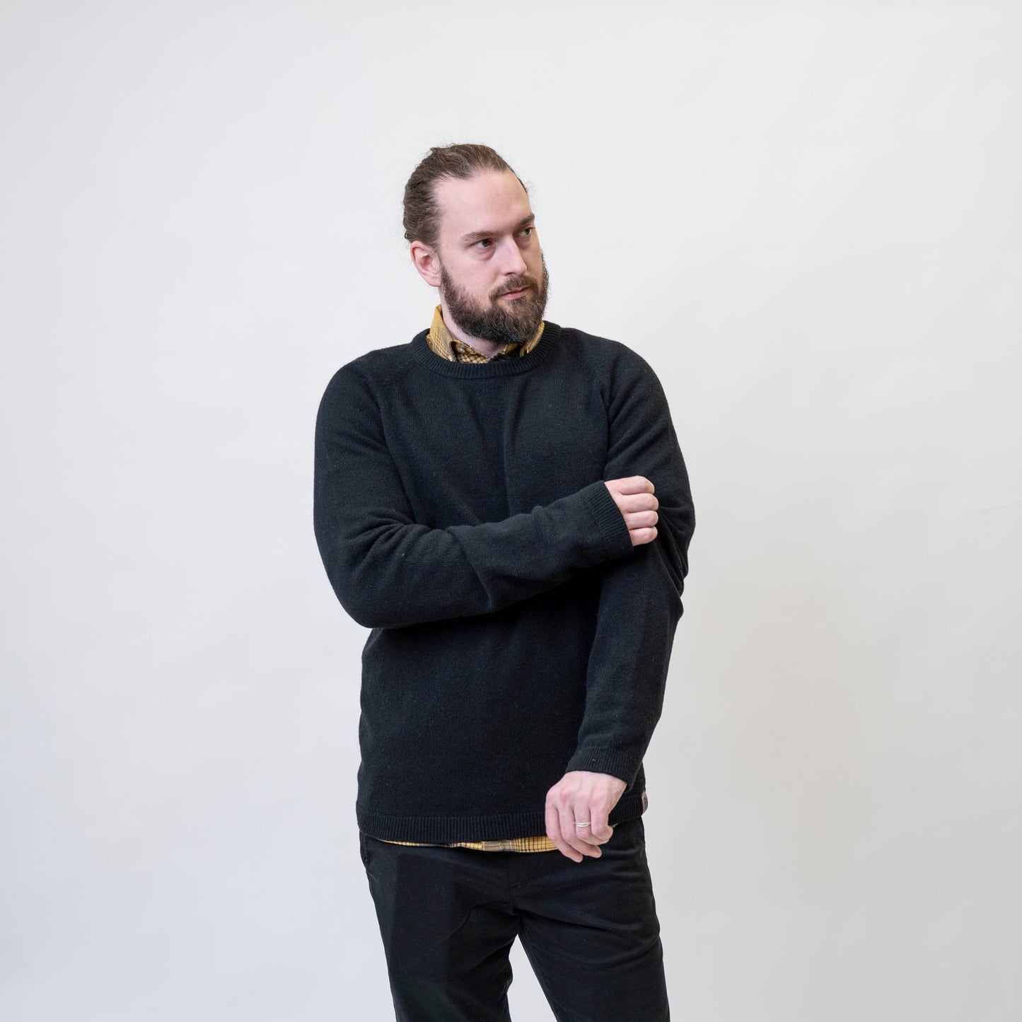Lakor - Topknot Knit (Black)