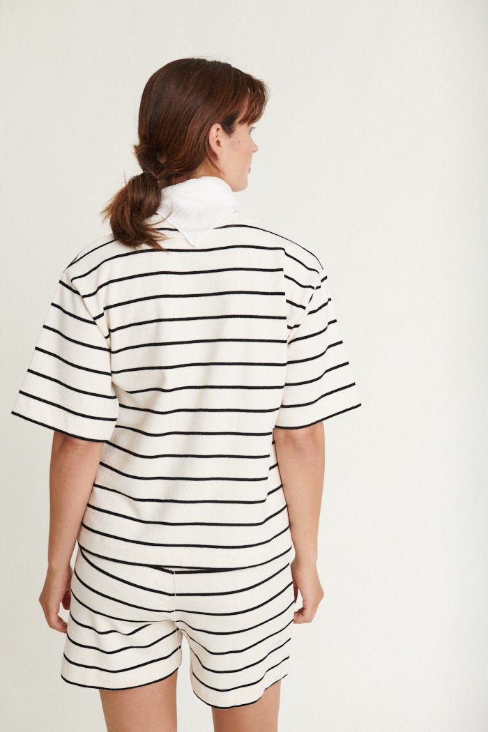 Basic Apparel - Anneli Oversized T-shirt - Birch/Sort