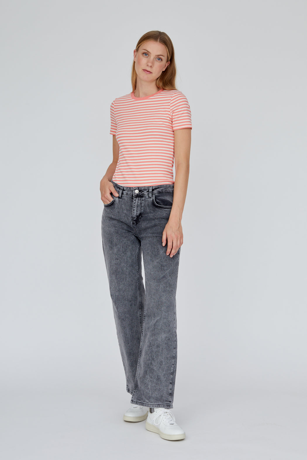 Basic Apparel Ludmilla O-Neck T-shirts 578 Georgia Beach/Birch